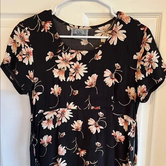 Vintage Evidence Floral Black Dress - Picture 2 of 5